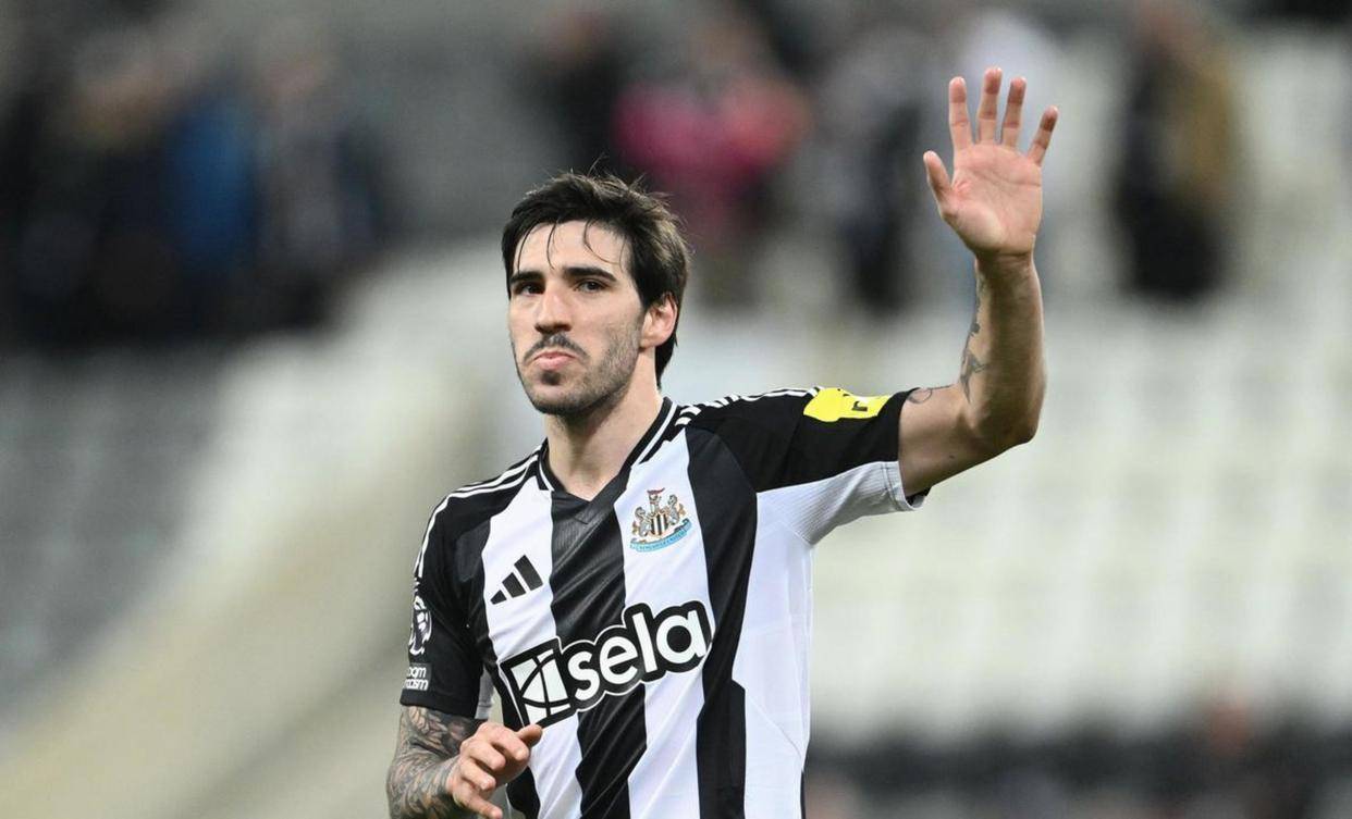 纽卡花大价买来桑德罗·托纳利却陷入伤病困境，合同隐藏退场条款或让未来成了高价甩卖的风险